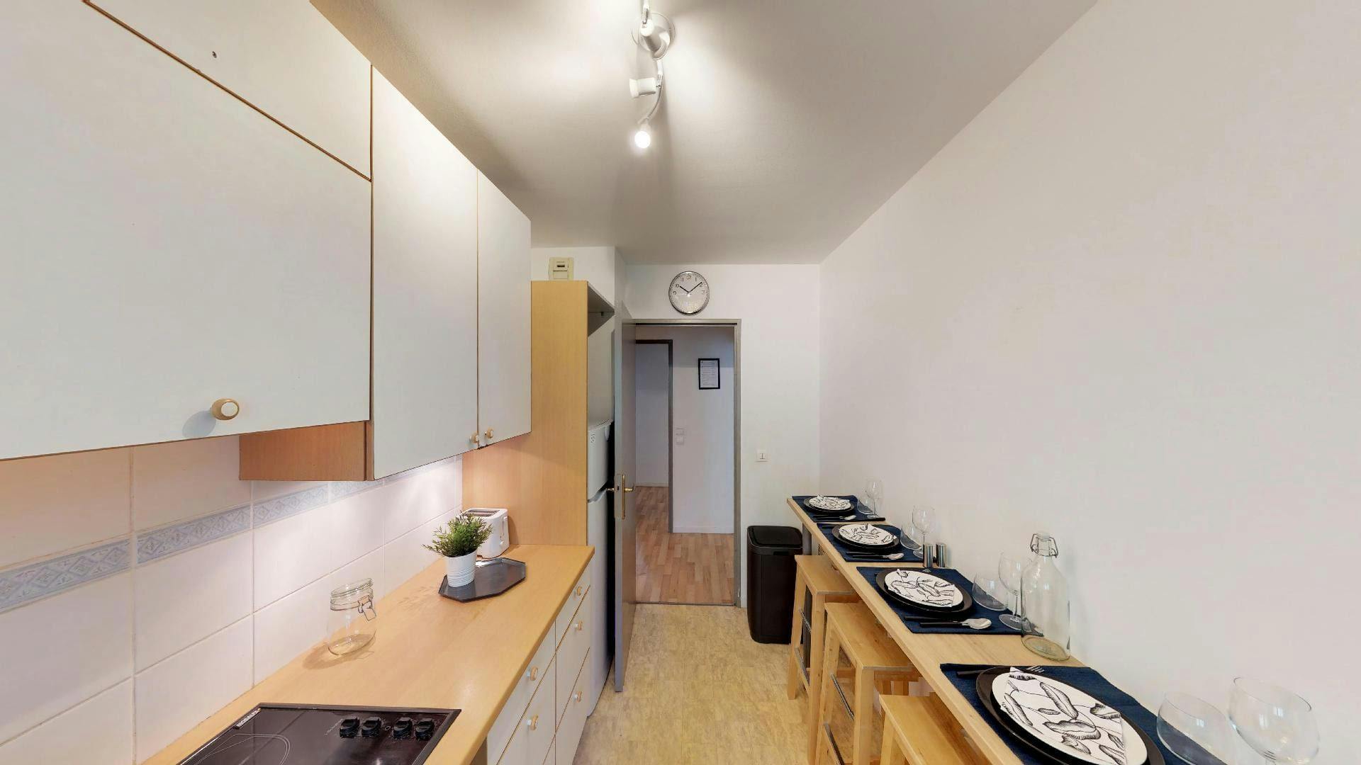 Private room for rent on Rue Paul Ramadier, Lille - Plus