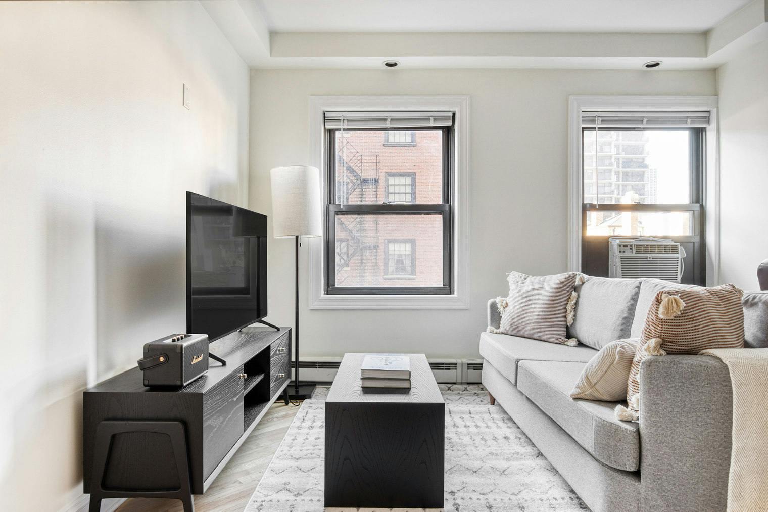 Studio te huur voor $5,454 per maand in Chicago, N DuSable Lake Shore Dr