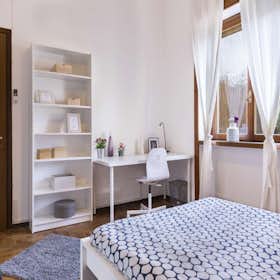 Private room for rent for €795 per month in Milan, Via Matteo Civitali