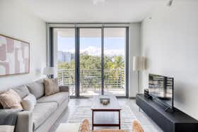 Квартира сдается в аренду за $3,979 в месяц в Miami, NE 7th Ave