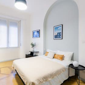 Wohnung for rent for 1.175 € per month in Milan, Via Giovanni Pacini