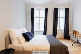 Habitación privada en alquiler por 675 € al mes en Montreuil, Rue de Stalingrad