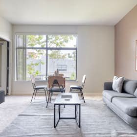 Appartement te huur voor $4,553 per maand in San Jose, The Alameda