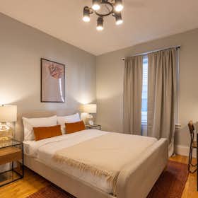 Privé kamer te huur voor $1,420 per maand in Boston, Pleasant St