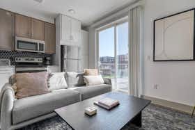 Appartamento in affitto a $3,871 al mese a Austin, E 3rd St