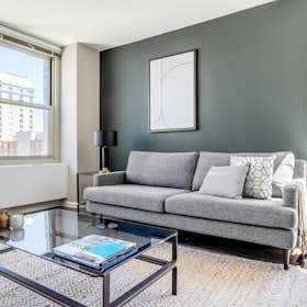Lägenhet att hyra för $3,113 i månaden i Chicago, N Dewitt Pl