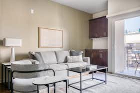 Appartamento in affitto a $5,897 al mese a North Hollywood, Otsego St