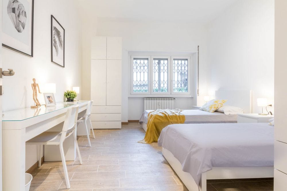 Via delle Genziane, Milan