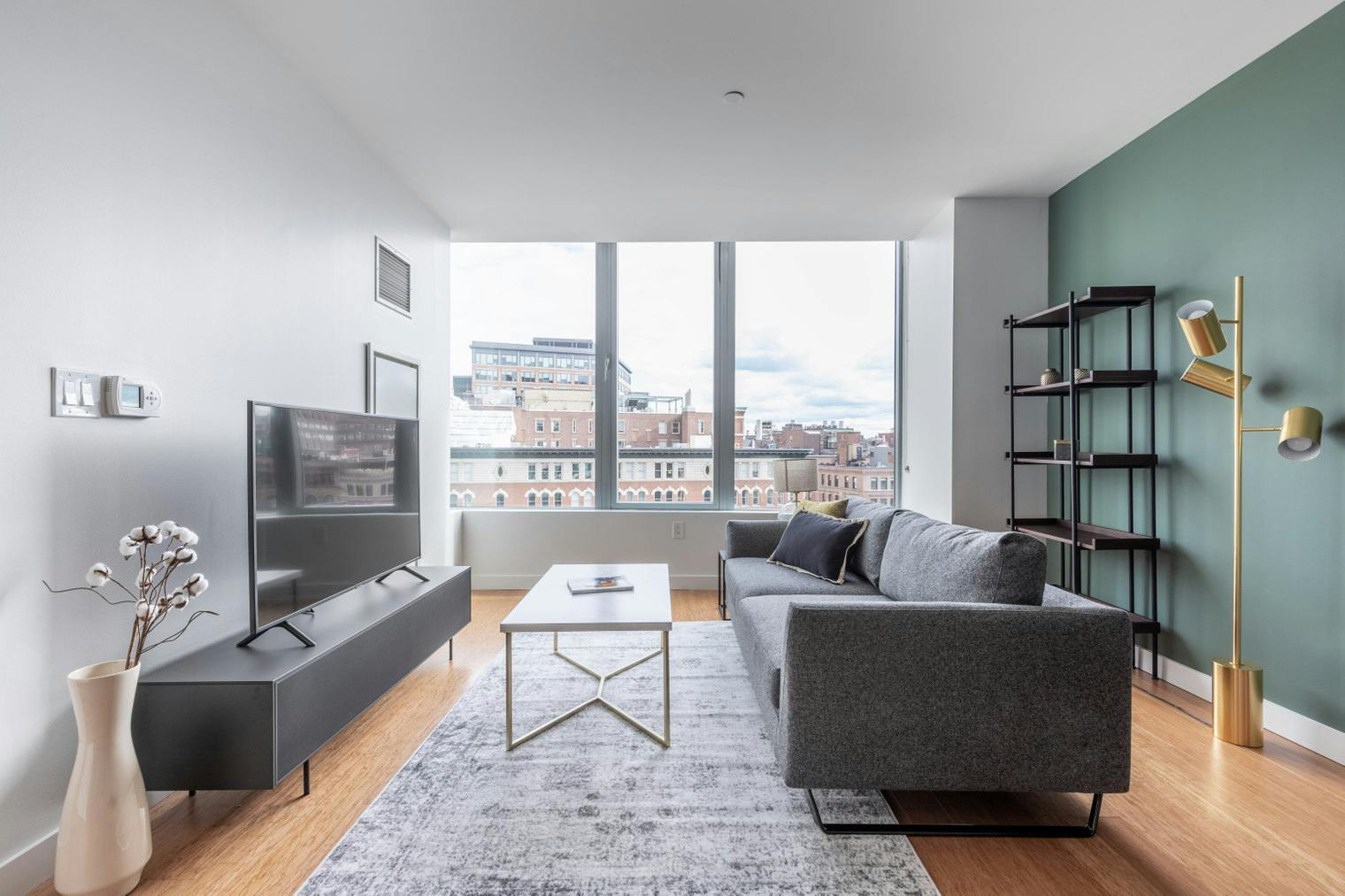 Apartment for rent for $2,578 per month in Boston, Kingston Street