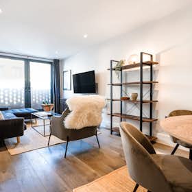 Apartment for rent for £7,032 per month in London, Kings Road