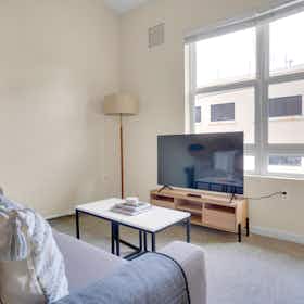 公寓 正在以 $3,214 的月租出租，其位于 San Bruno, Commodore Dr