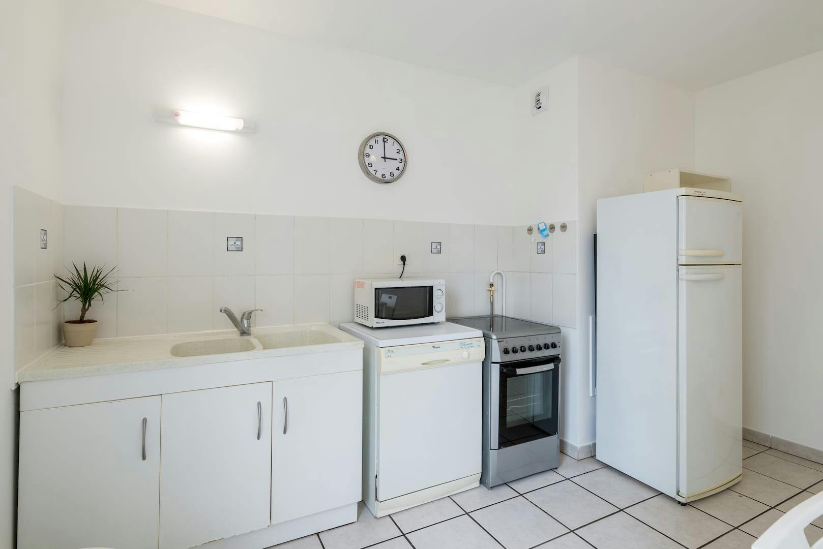 Private room for rent on Avenue Debourg, Lyon - Aanzicht 5