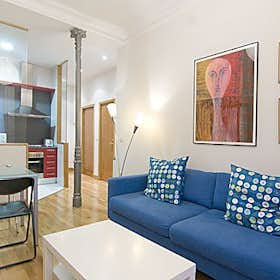 Apartment for rent for €1,200 per month in Madrid, Calle de las Infantas
