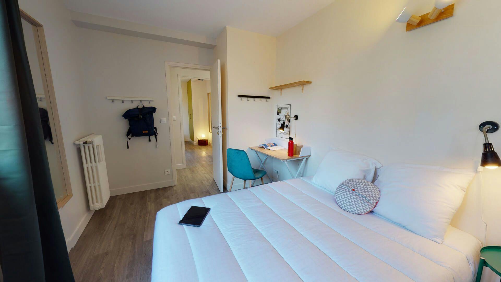 Single room Paris, 10m² — photo 1