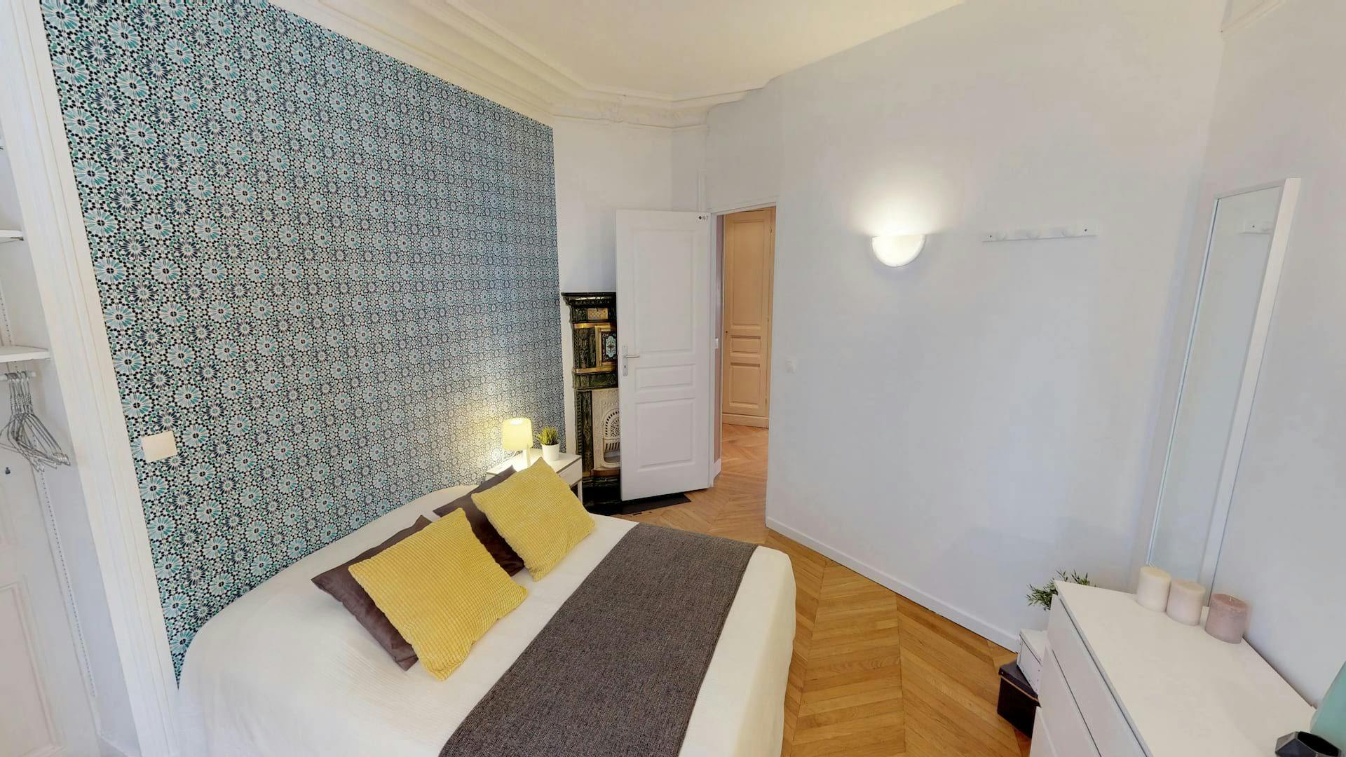 Private room for rent on Rue de la Glacière, Paris - Vue 3