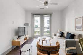 Apartamento para alugar por € 1.154 por mês em Austin, Airport Blvd