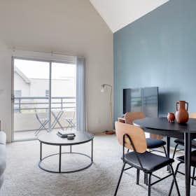 Apartamento para alugar por $3,147 por mês em Los Angeles, Lincoln Blvd