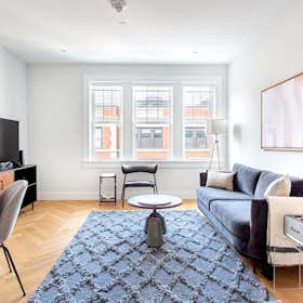 Appartement te huur voor $4,385 per maand in Cambridge, Forest St