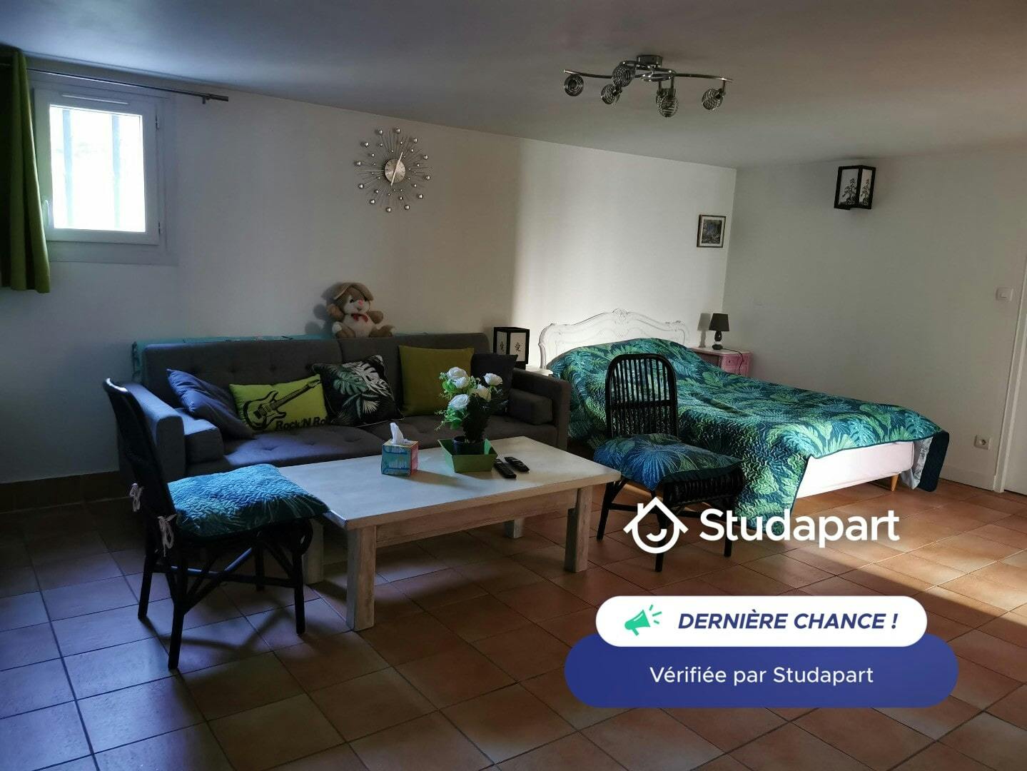 House for rent on Avenue des Anciens Combattants d'Afrique, Décines-Charpieu - Widok 3