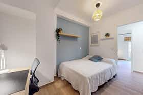 Отдельная комната сдается в аренду за 245 € в месяц в Elche, Carrer de Jorge Juan