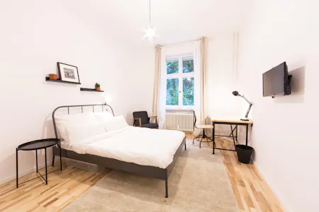 Private room for rent on Gubener Straße, Berlin, Berlin