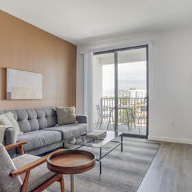 Appartement à louer pour $3,950/mois à Los Angeles, Hi Point St