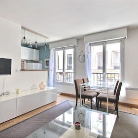 Apartment for rent for €1,484 per month in Paris, Rue Froissart