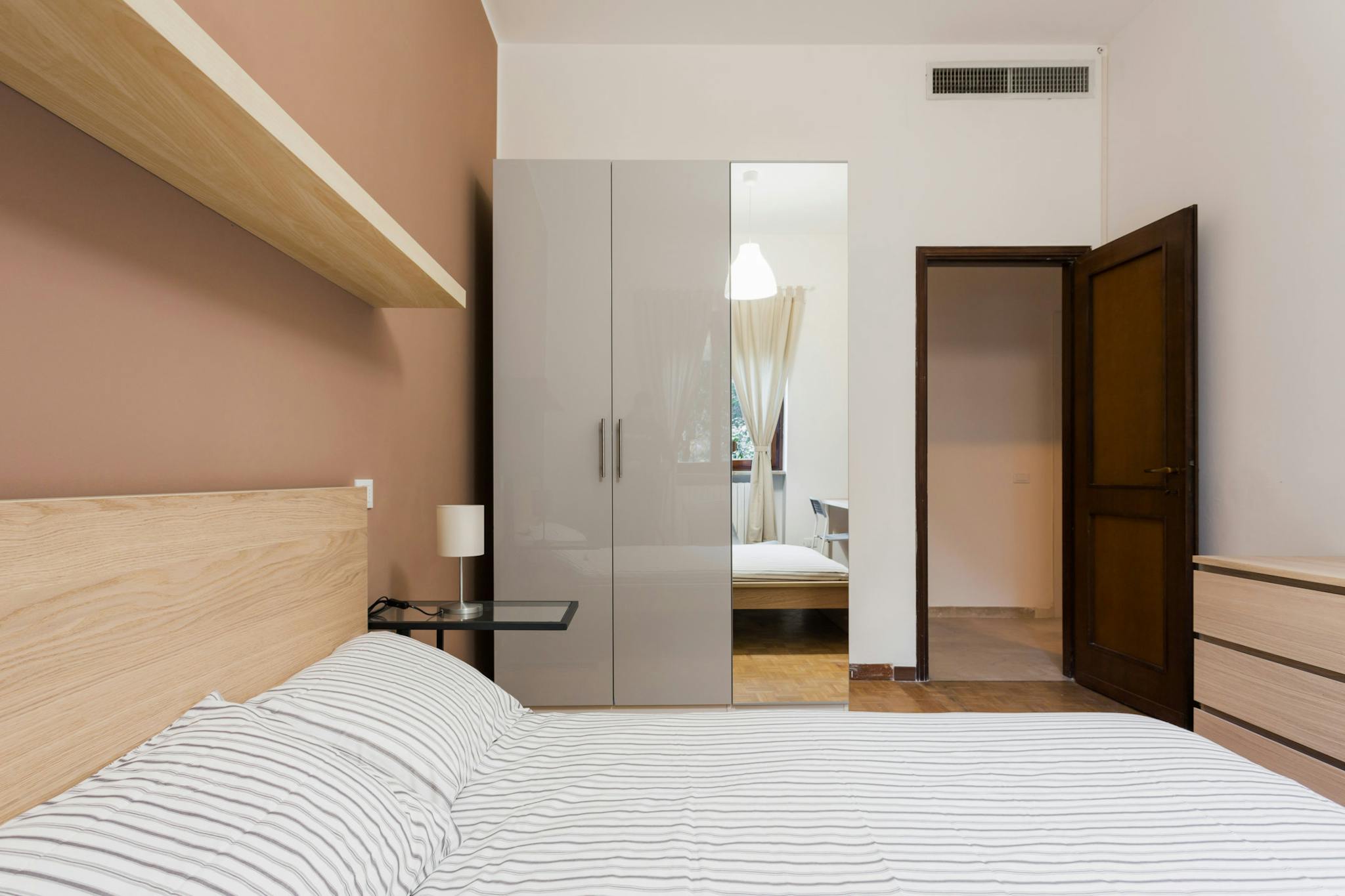 Via Orti, Milan preview