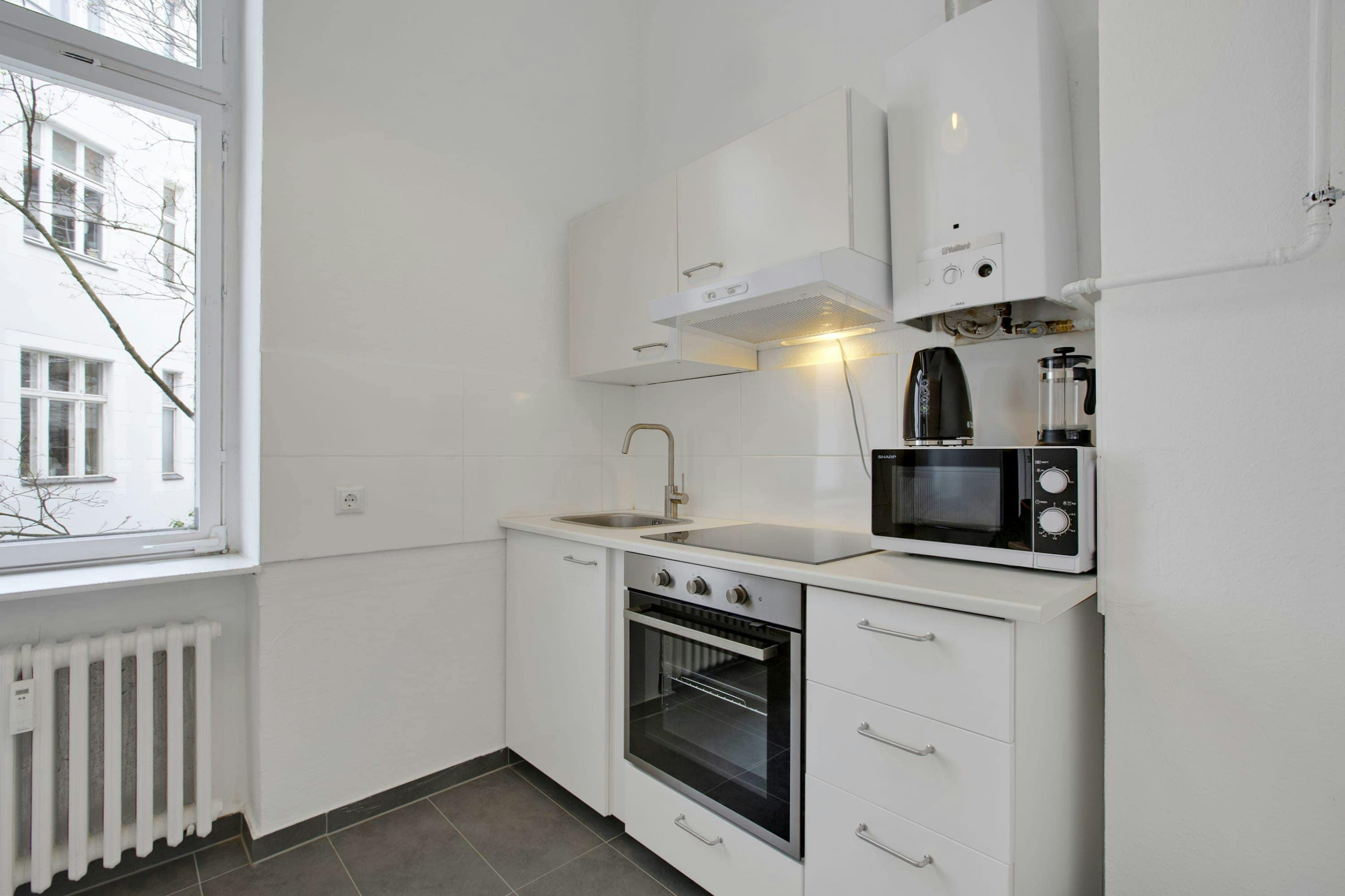 Private room for rent on Joachim-Friedrich-Straße, Berlin - Ansicht 3