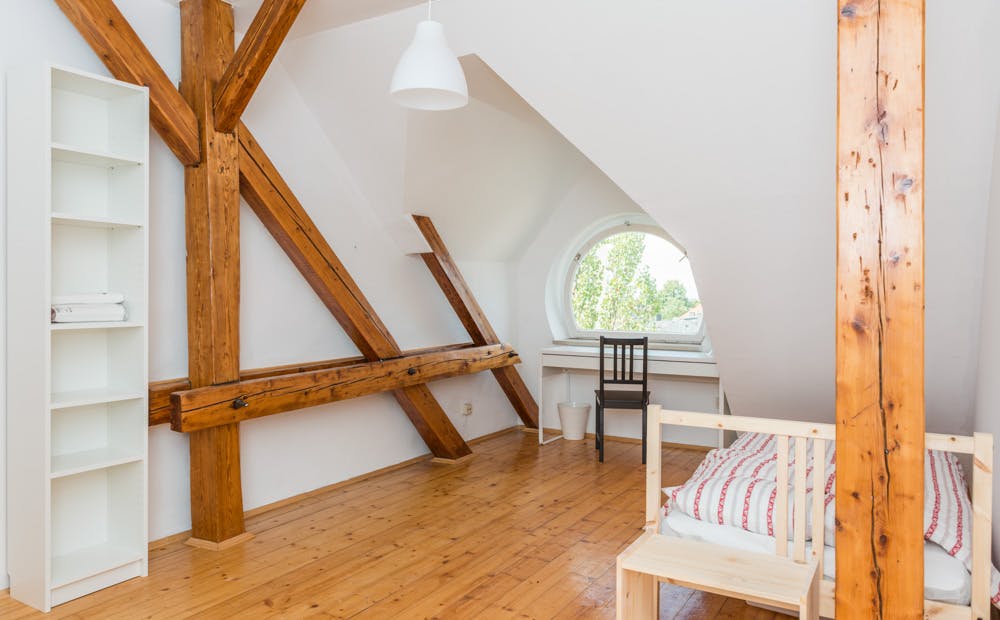 Regerplatz, Munich preview