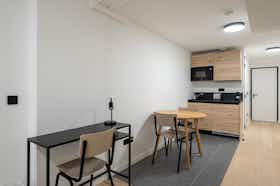 Lägenhet att hyra för 1 195 € i månaden i Boulogne-Billancourt, Rue Fernand Pelloutier