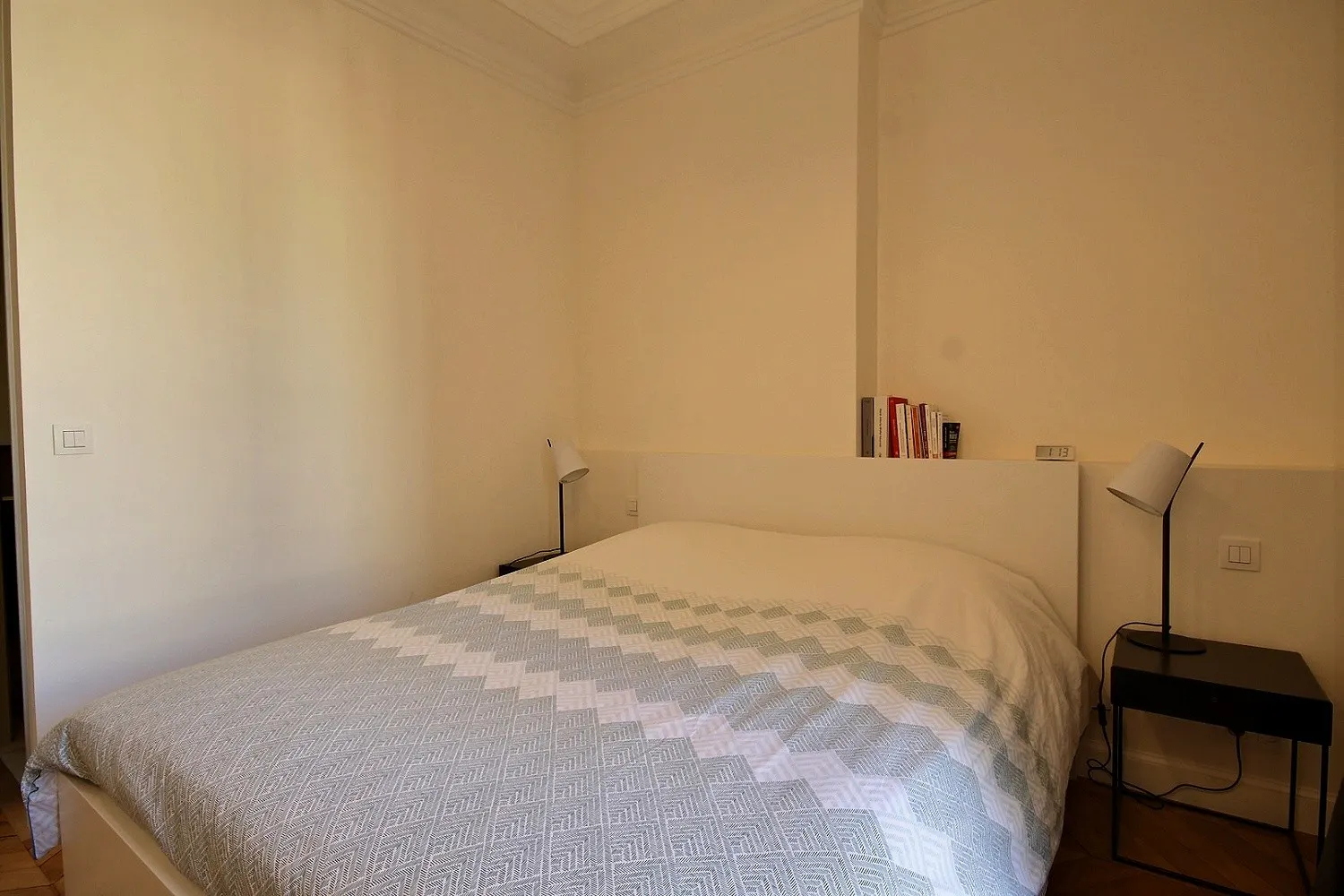 1-Bedroom Apartment in Rue Galilée, Paris (1453381) ROOM 1