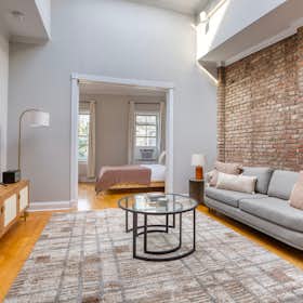 Appartement te huur voor $6,376 per maand in New York City, Christopher St
