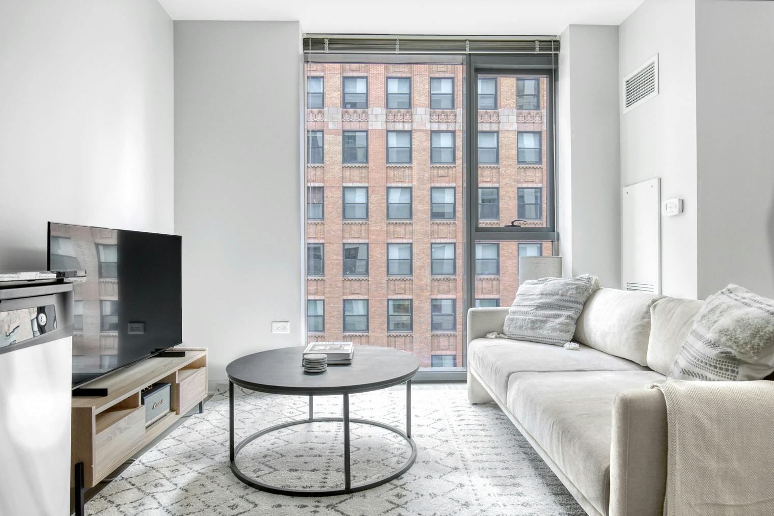 North Wells Street, Chicago, IL preview