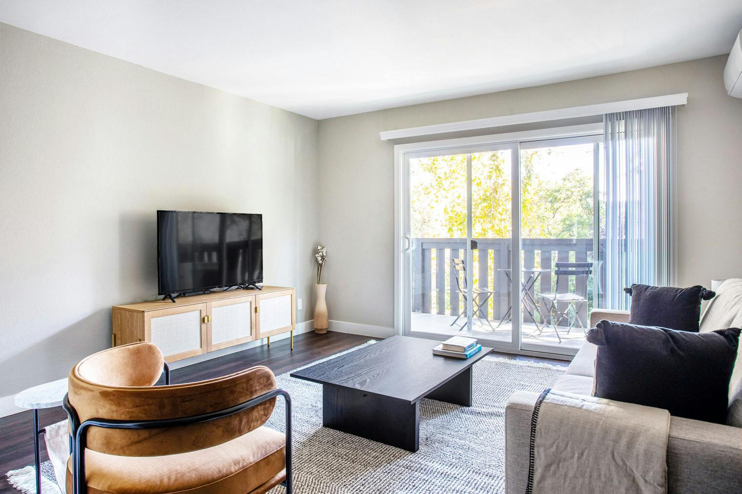 Lägenhet att hyra för $5,256 i månaden i Sunnyvale, S Fair Oaks Ave