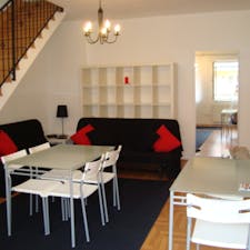 Apartment for rent for HUF 371,101 per month in Budapest, Kálvin tér