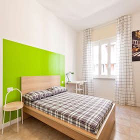 Private room for rent for €750 per month in Milan, Via Pantigliate
