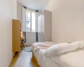Privé kamer te huur voor € 495 per maand in Turin, Via Carlo Pedrotti