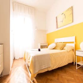 Private room for rent for €685 per month in Milan, Via Francesco Ferrucci