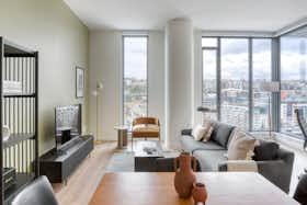 Apartamento en alquiler por $7,736 al mes en Seattle, Boren Ave N