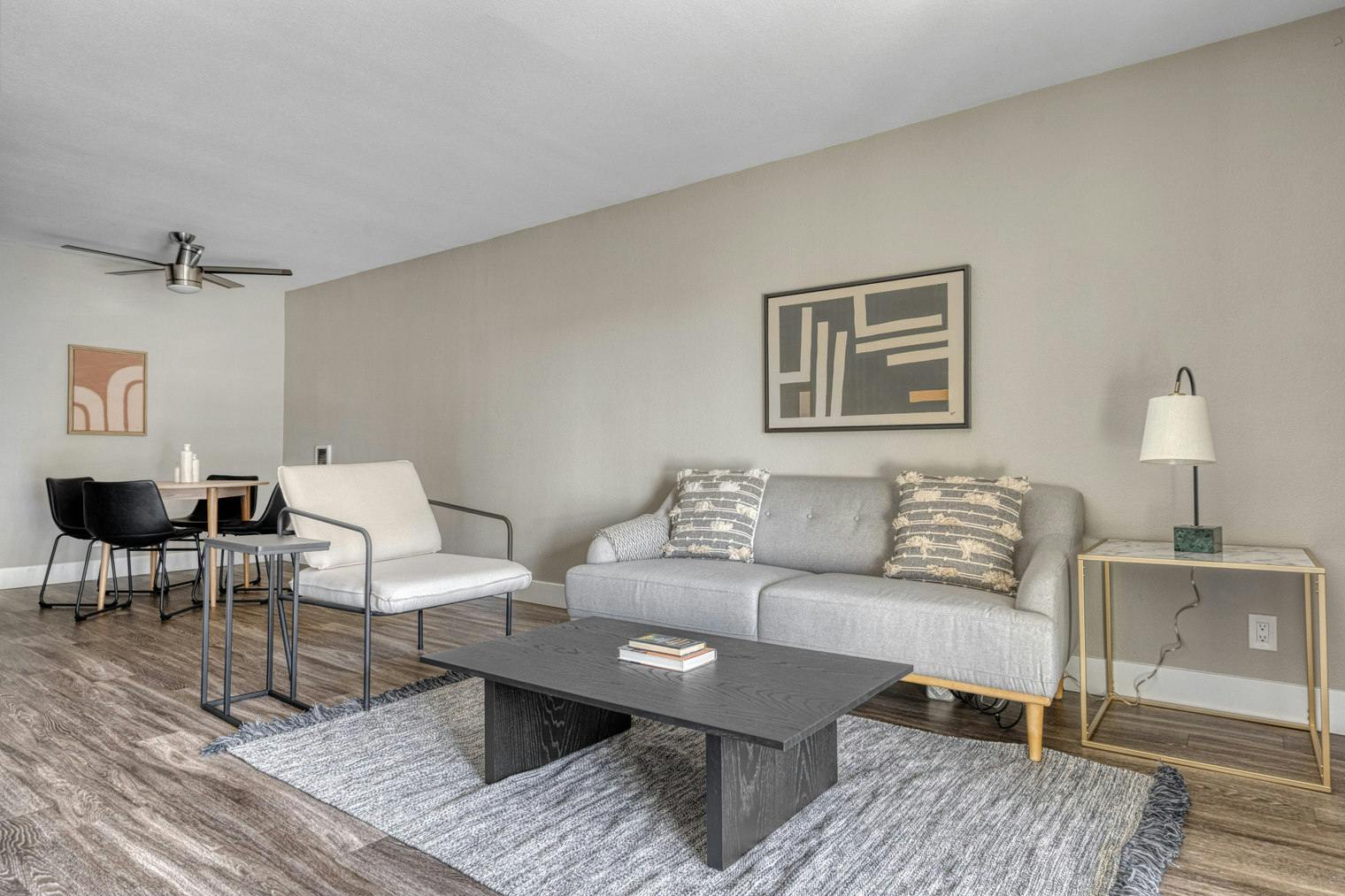 Lägenhet att hyra för 4 674 € i månaden i Foster City, Edgewater Blvd