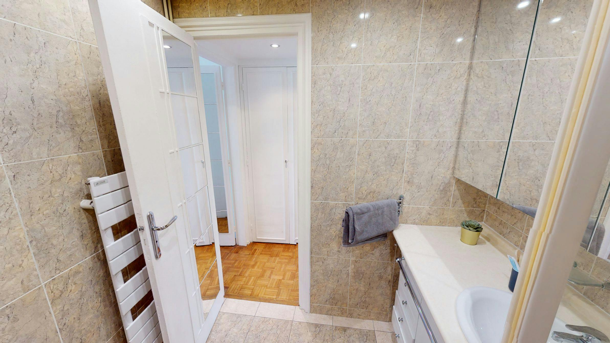 Apartment Paris, 62m² — photo 9