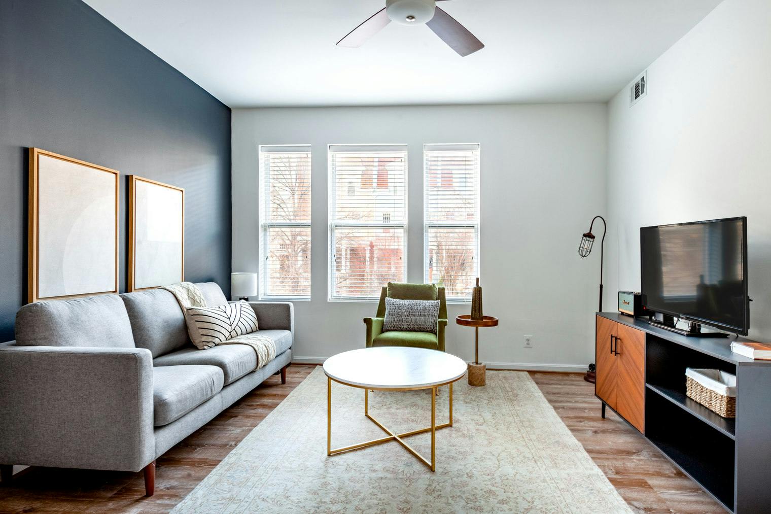 公寓 正在以 $4,961 的月租出租，其位于 Washington, D.C., Vernon Street Northwest