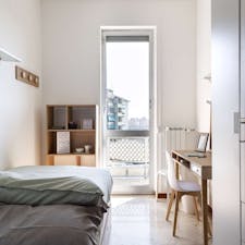 WG-Zimmer for rent for 655 € per month in Milan, Via Gianfranco Zuretti