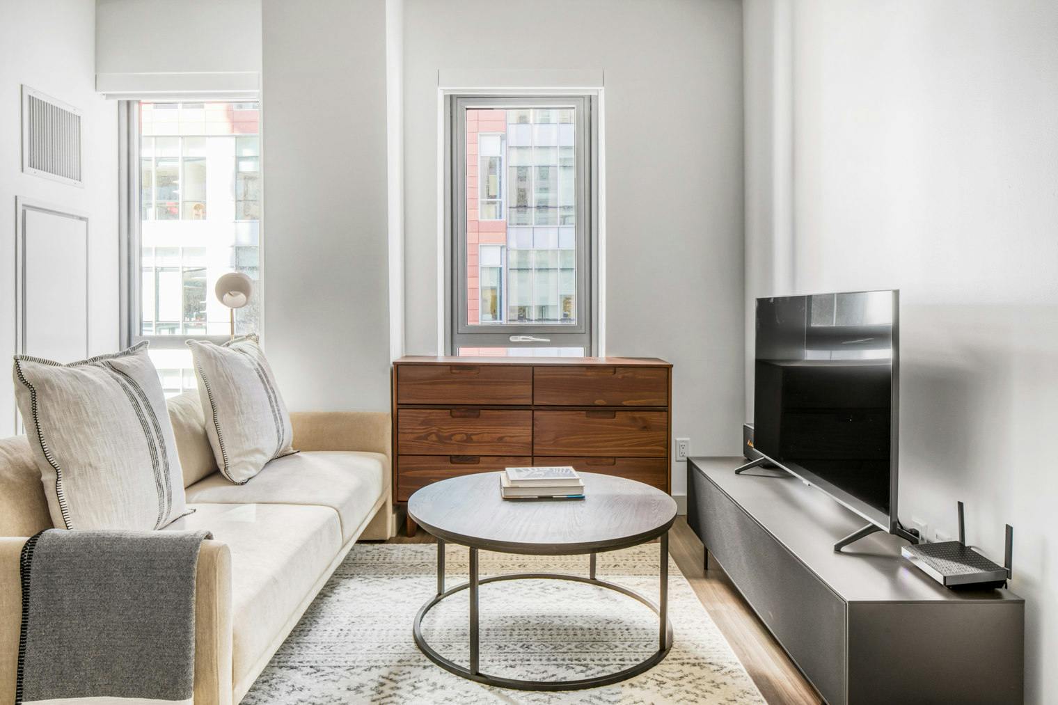 Студия сдается в аренду за 4 547 £ в месяц в Cambridge, Ames Street