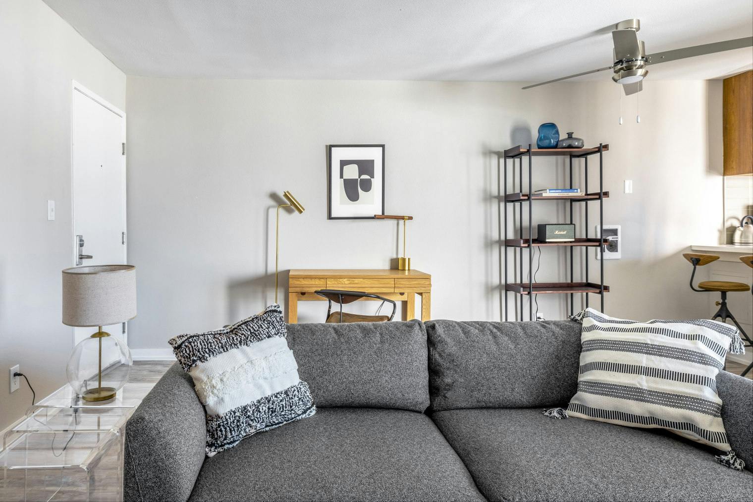 Apartament de închiriat pentru $5,196 pe lună în Redondo Beach, South Catalina Avenue