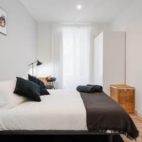 Private room for rent for €720 per month in Madrid, Calle de Carranza