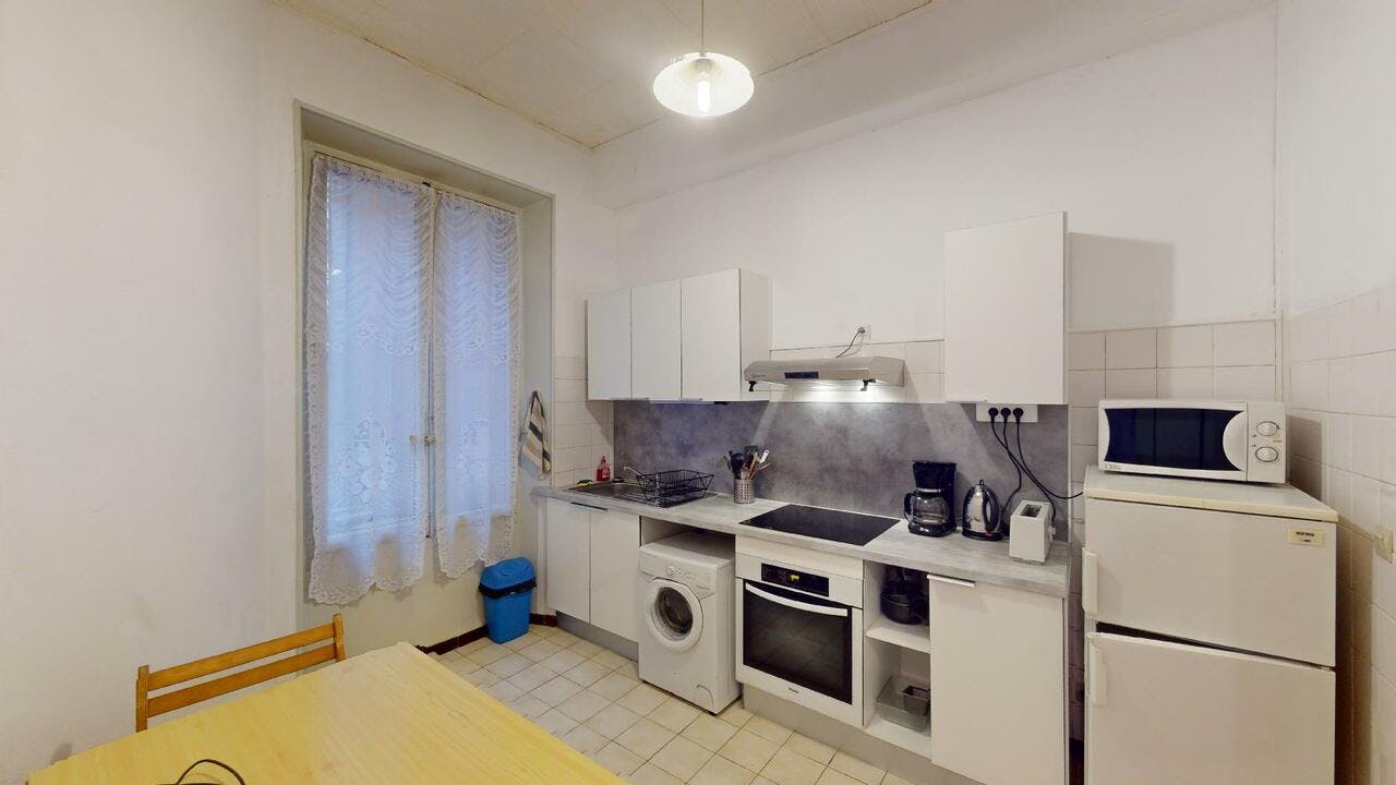 Apartment Grenoble — photo 1