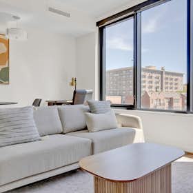 公寓 正在以 $2,855 的月租出租，其位于 Washington, D.C., 14th St NW