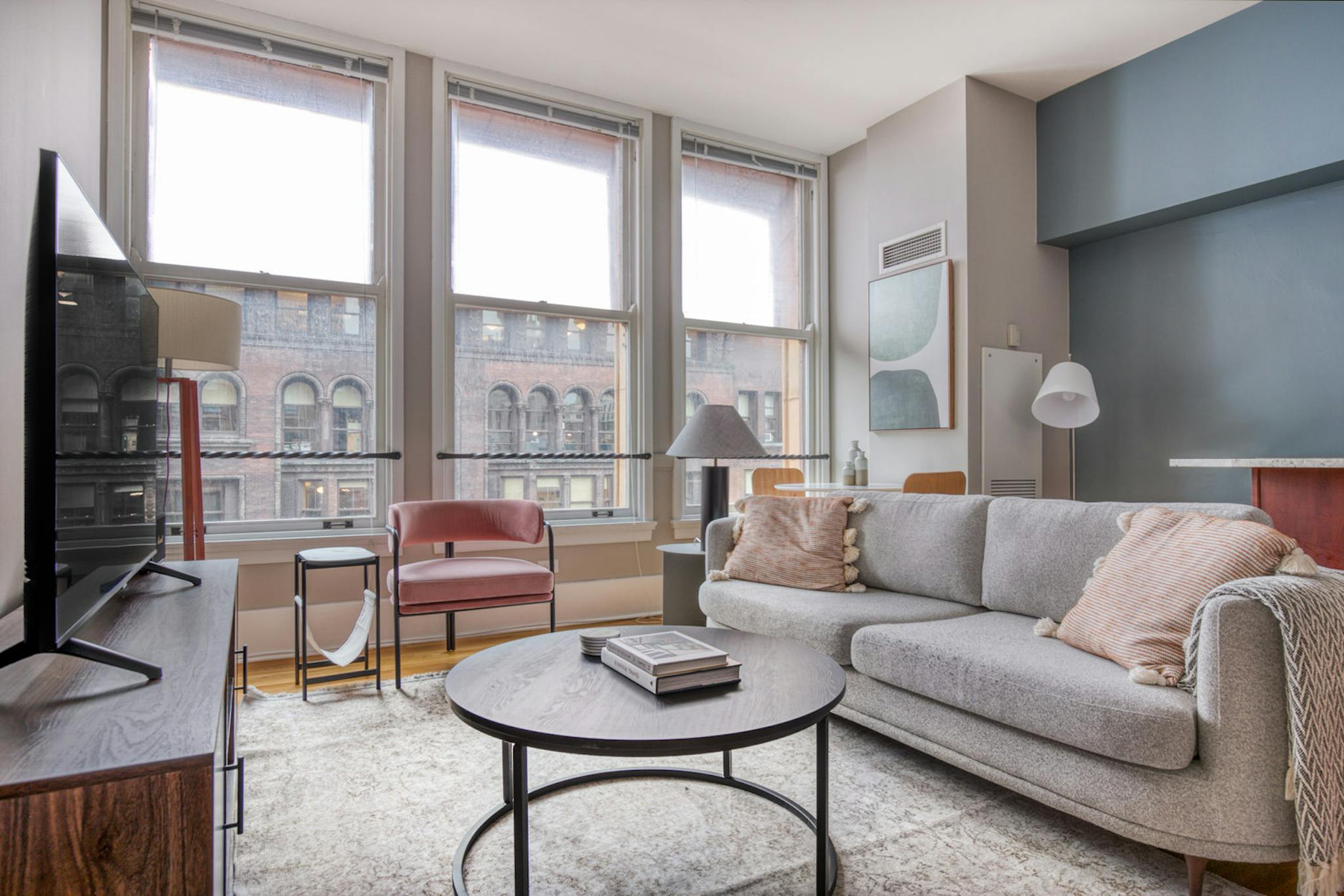 South Dearborn Street, Chicago, IL preview